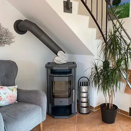 Prázdninový dům -moewennest-